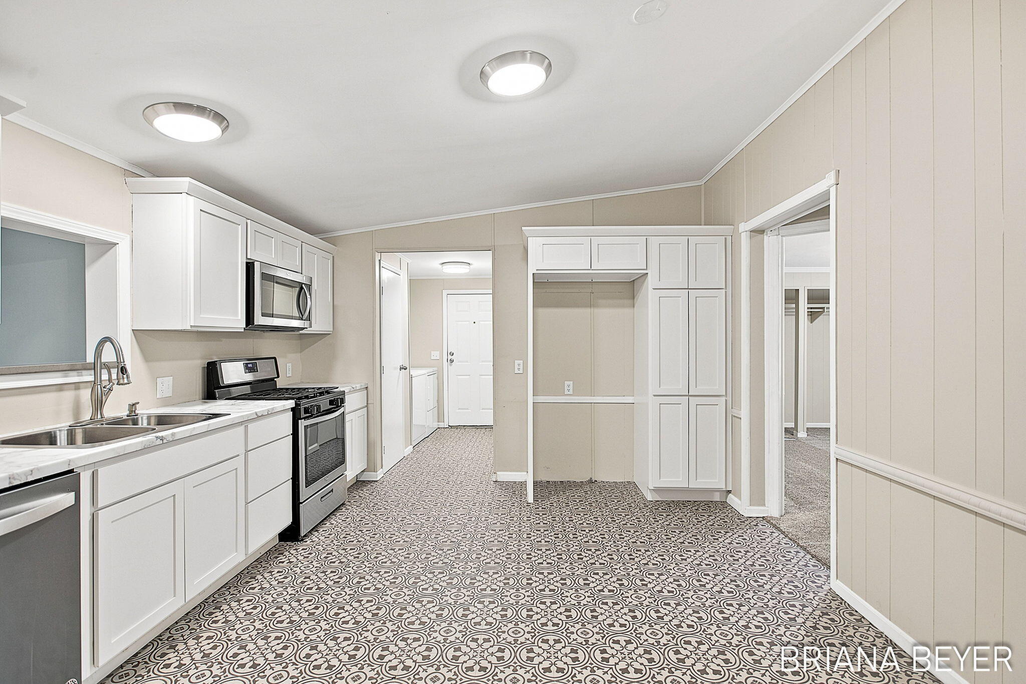 70354 16th Avenue South Haven MI 49090