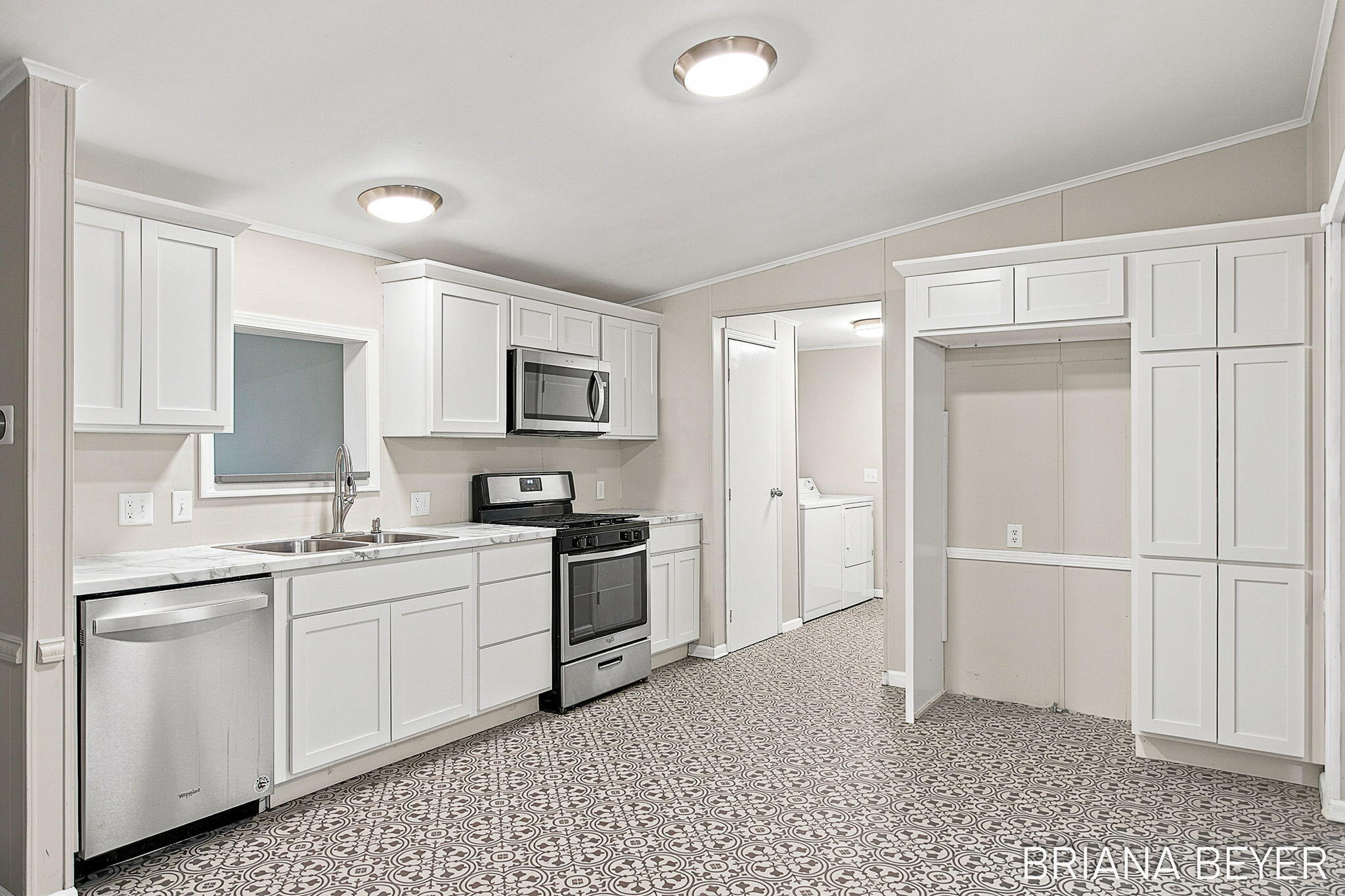 70354 16th Avenue South Haven MI 49090