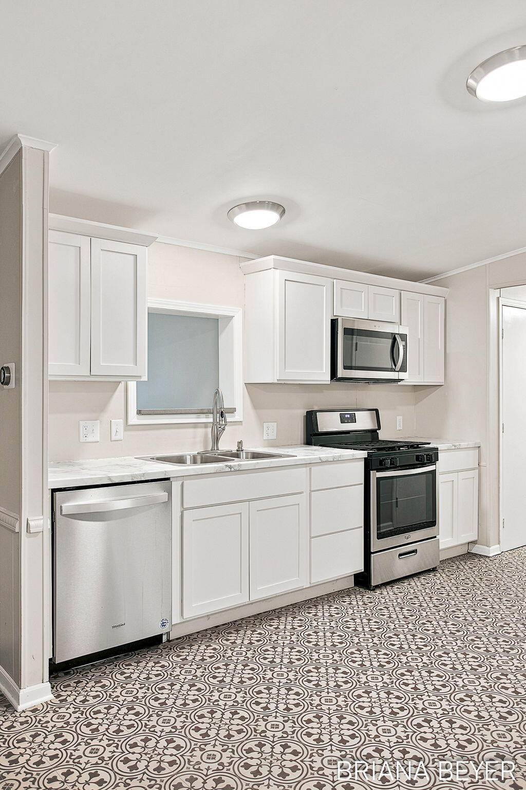 70354 16th Avenue South Haven MI 49090