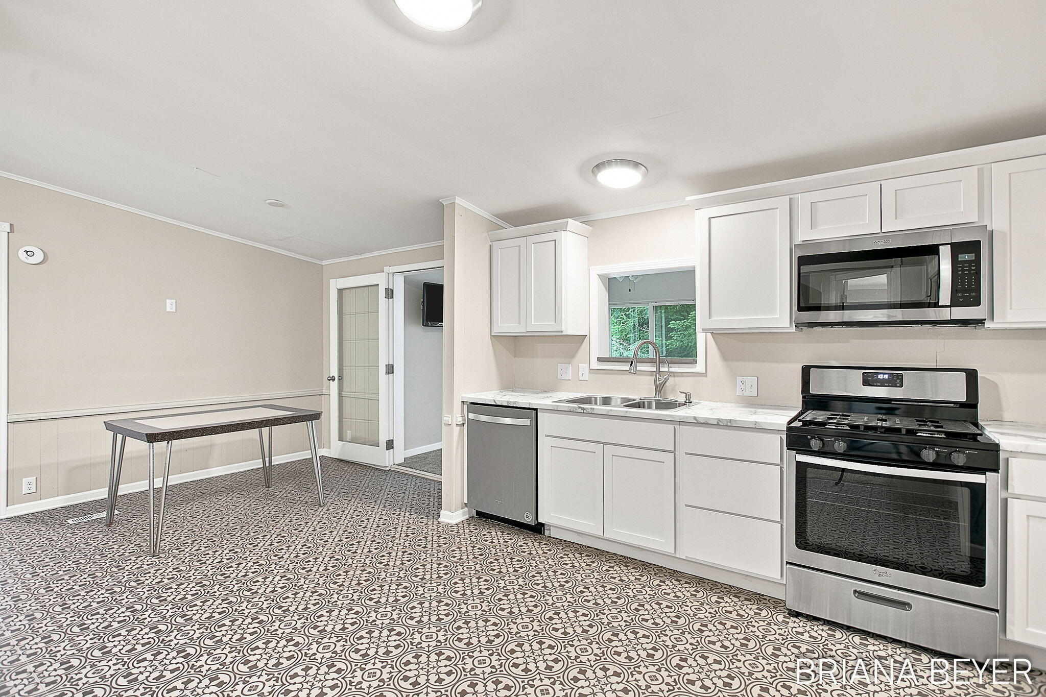 70354 16th Avenue South Haven MI 49090
