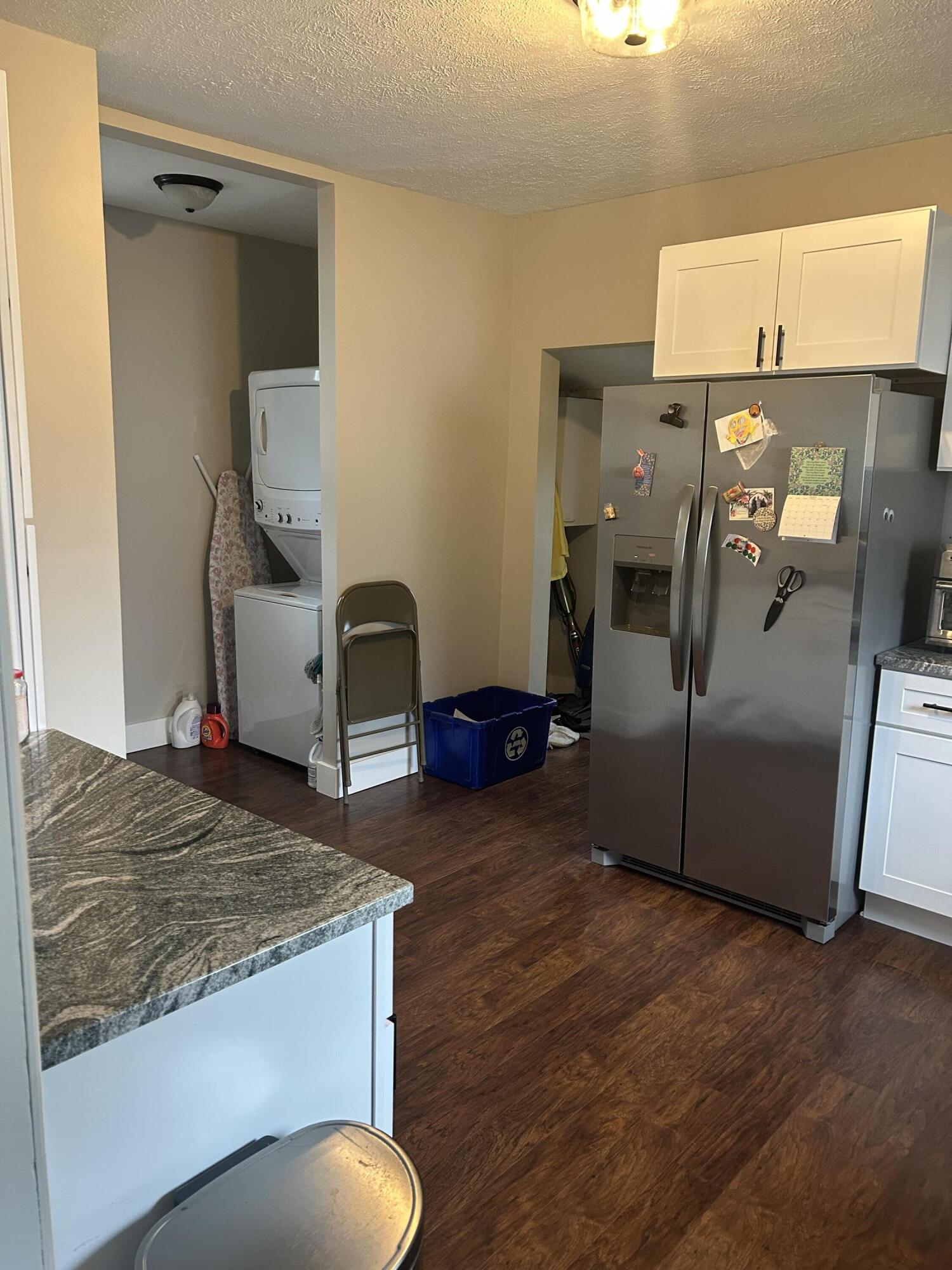 45 E 18th Street Holland MI 49423