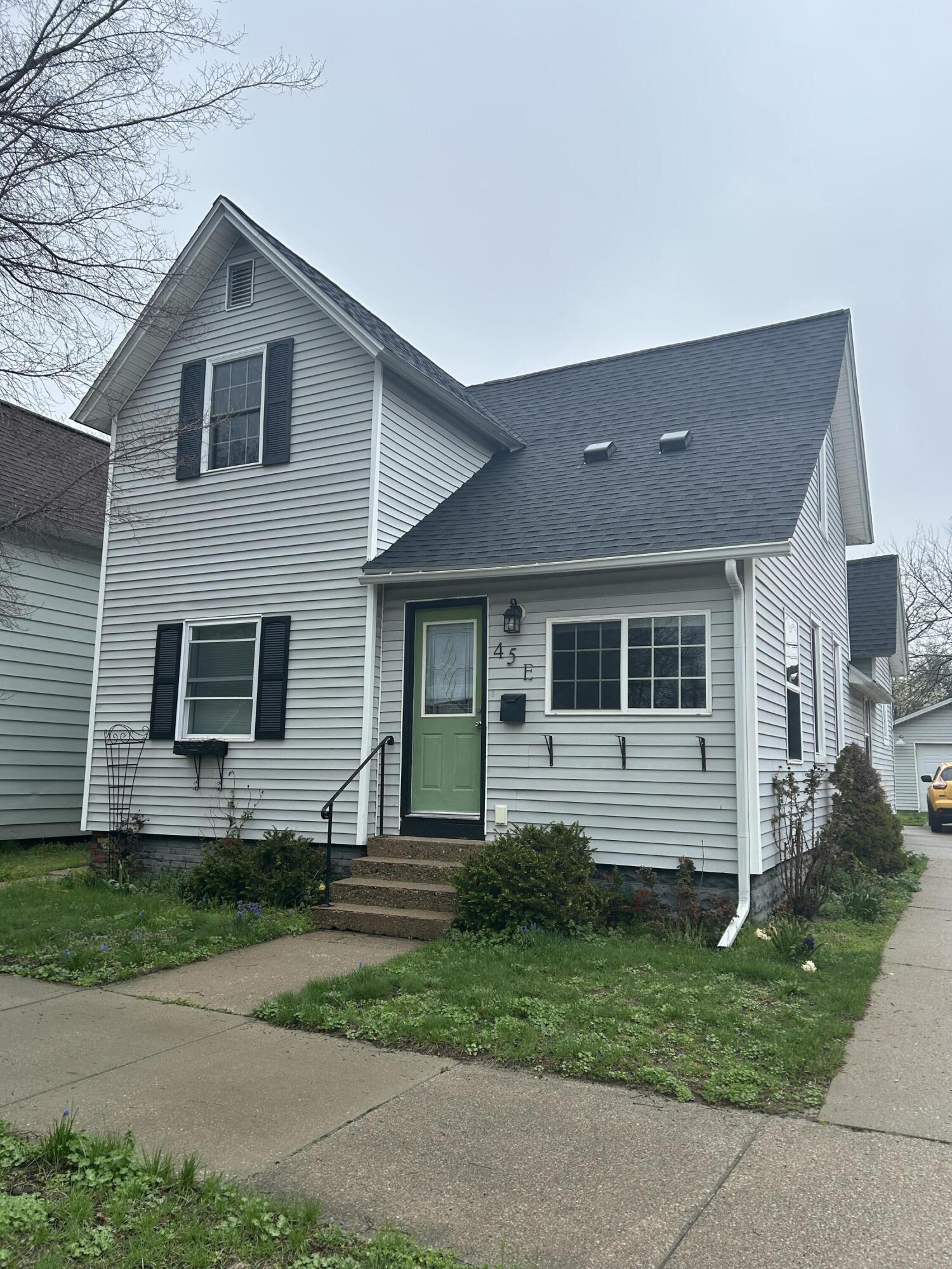 45 E 18th Street Holland MI 49423