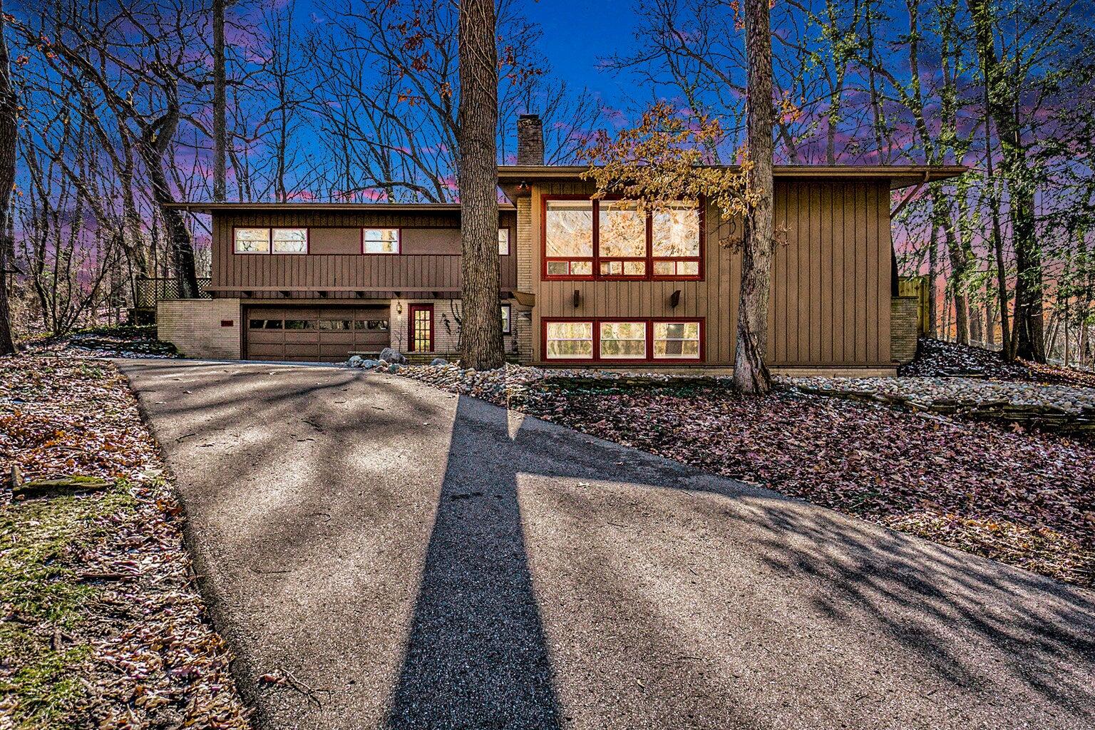 2146 Treehaven Drive Kalamazoo MI 49008