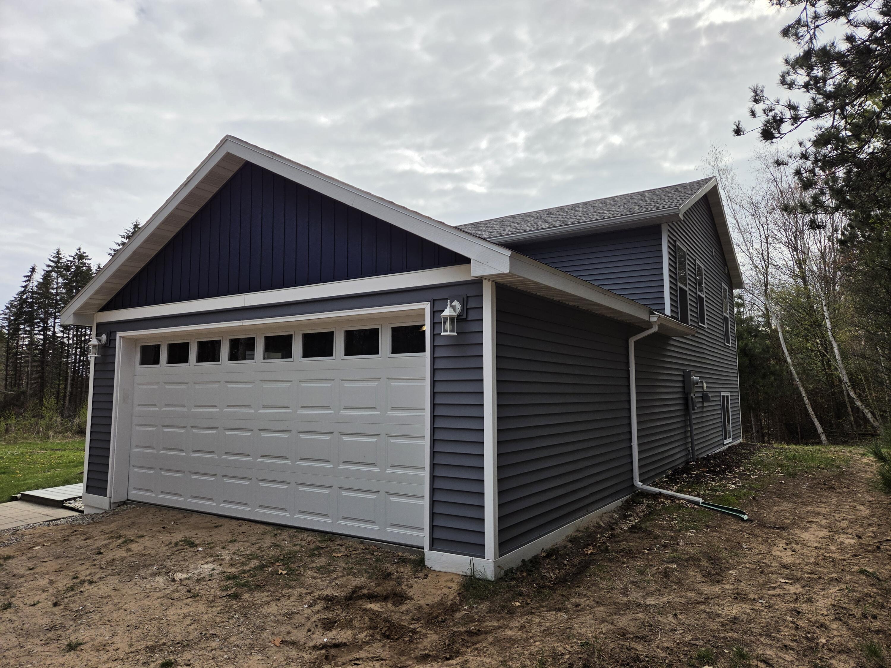 891 N White Birch Drive Ludington MI 49431