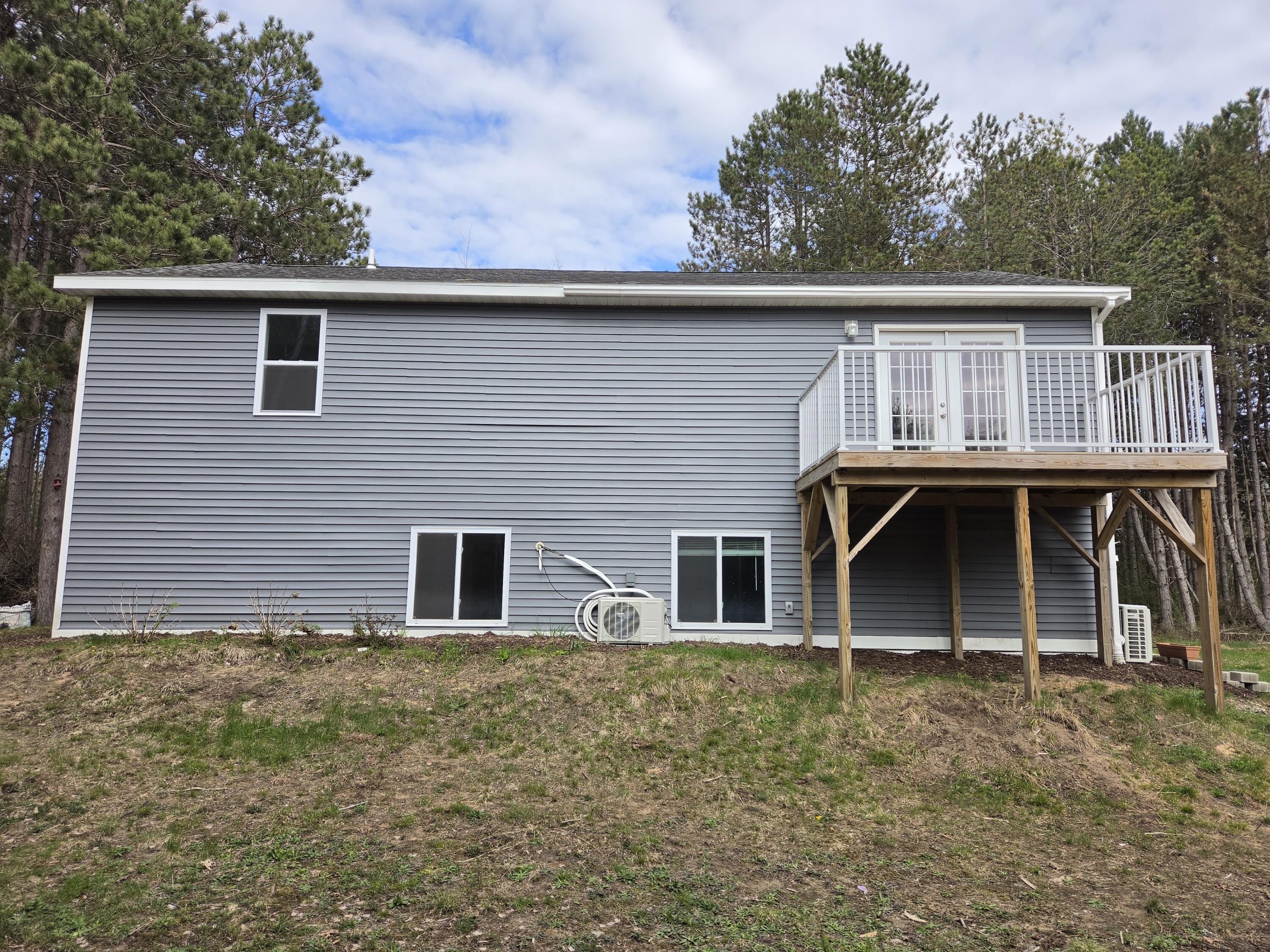 891 N White Birch Drive Ludington MI 49431