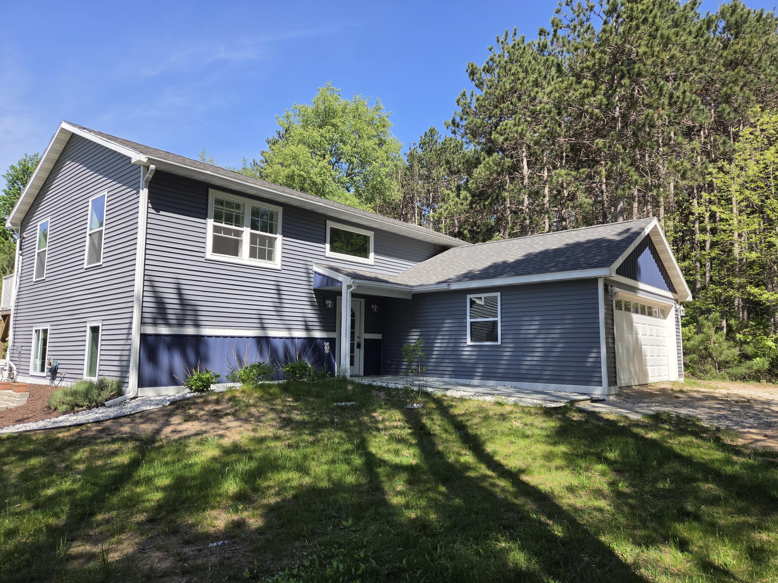 891 N White Birch Drive Ludington MI 49431