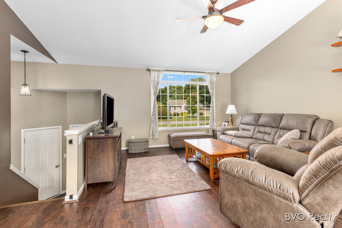 15448 Meadowlark Drive Grand Haven MI 49417