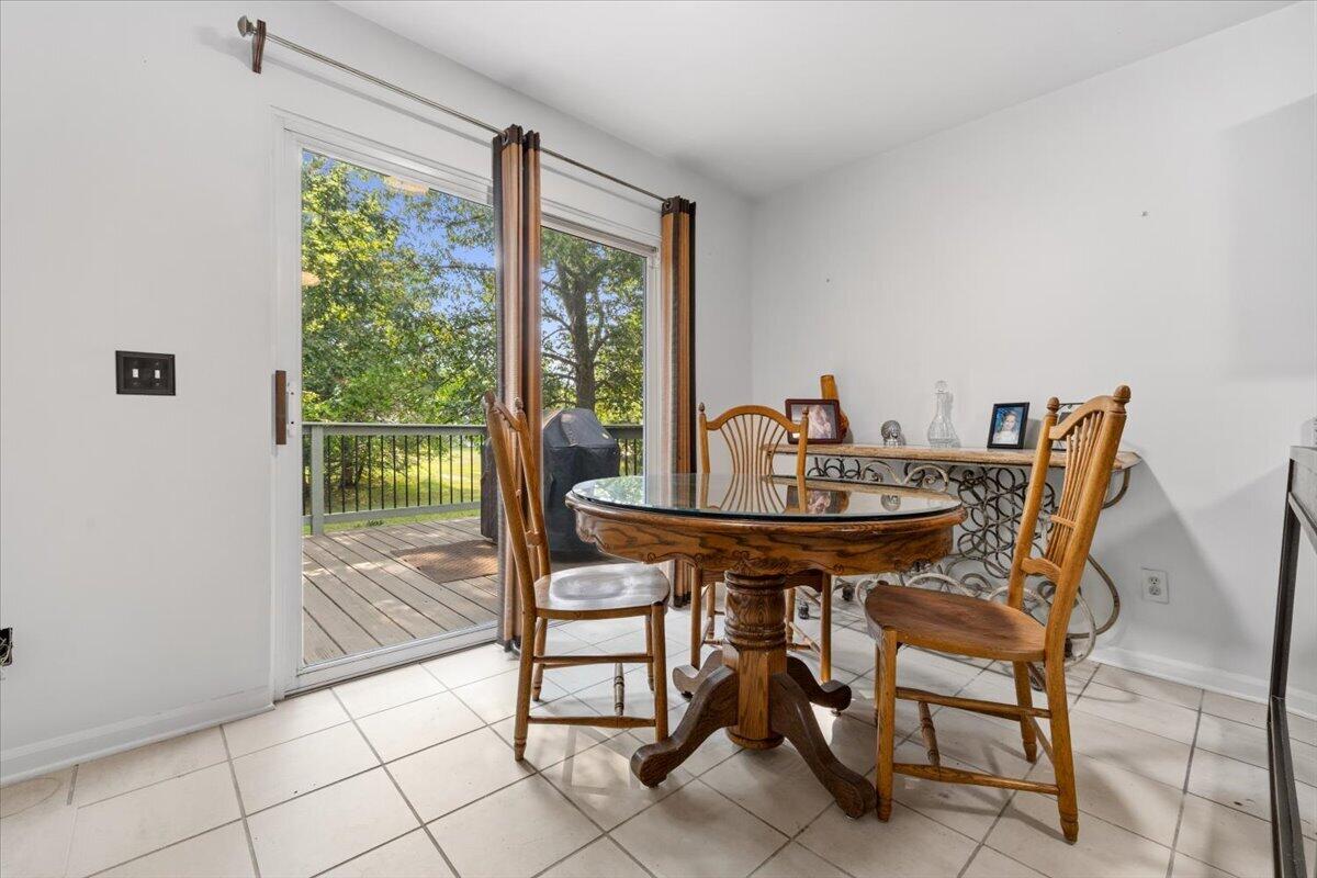 608 Heritage Circle Fenton MI 48430