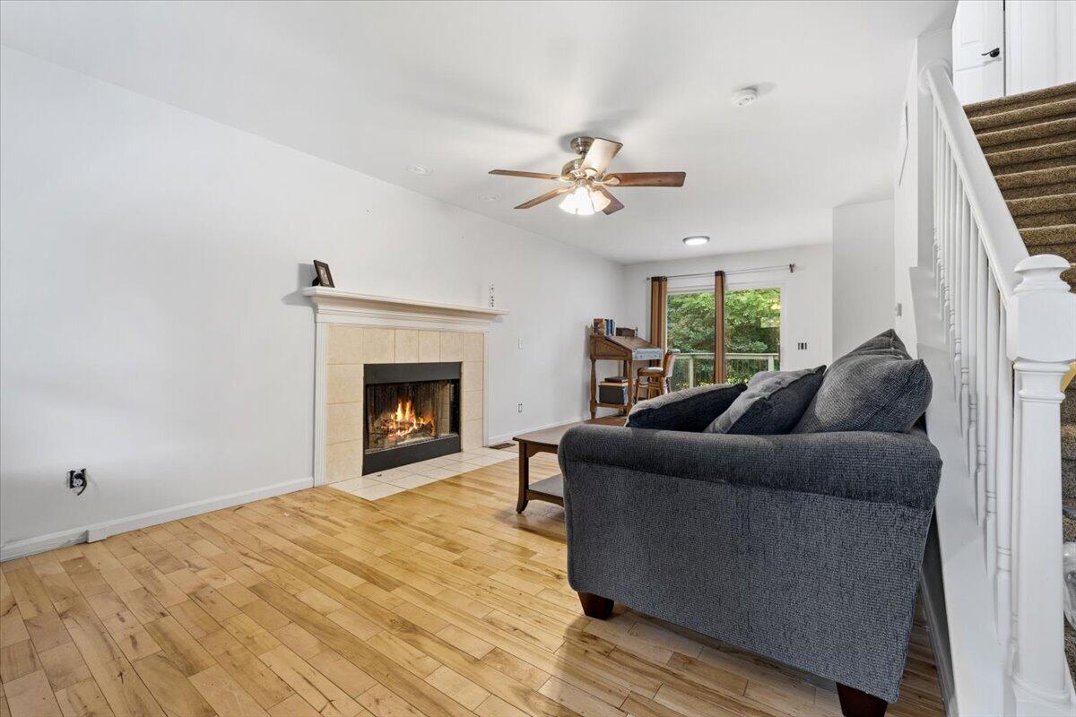 608 Heritage Circle Fenton MI 48430