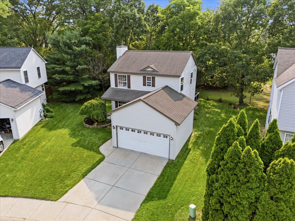 608 Heritage Circle Fenton MI 48430