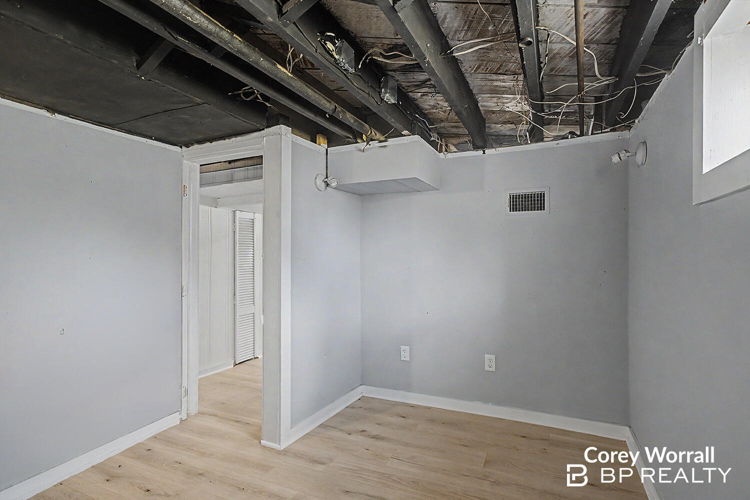 2941 Coit Avenue NE Grand Rapids MI 49505