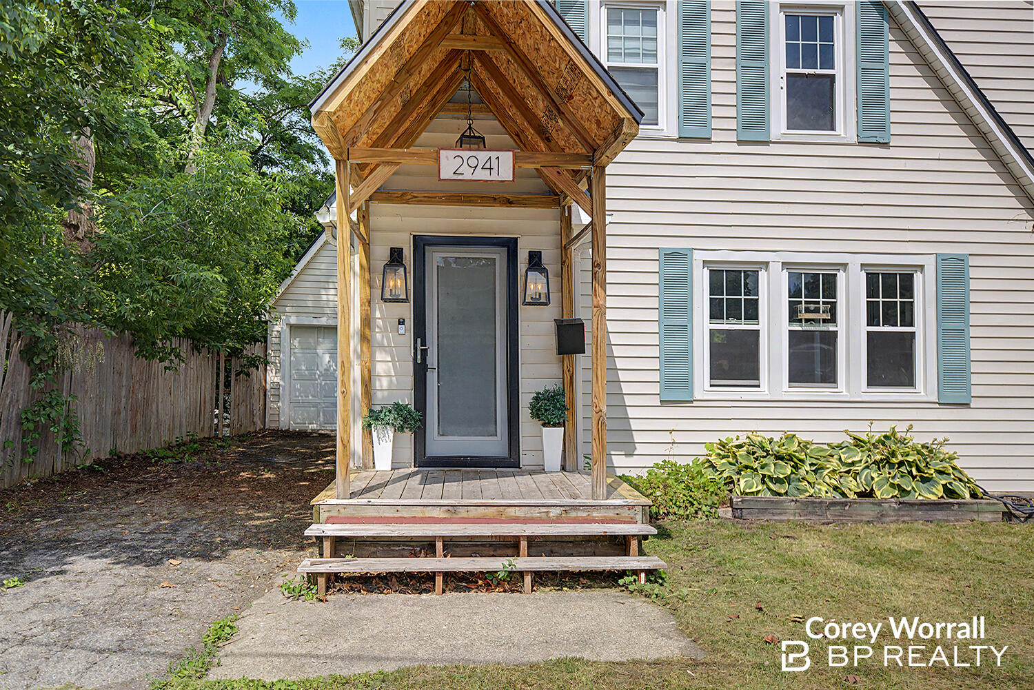 2941 Coit Avenue NE Grand Rapids MI 49505