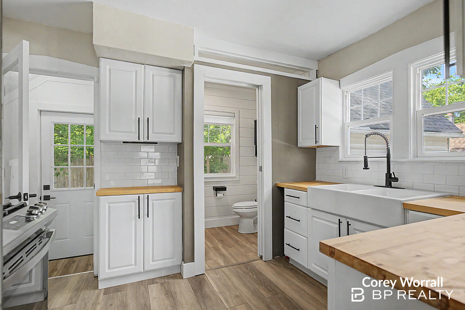2941 Coit Avenue NE Grand Rapids MI 49505