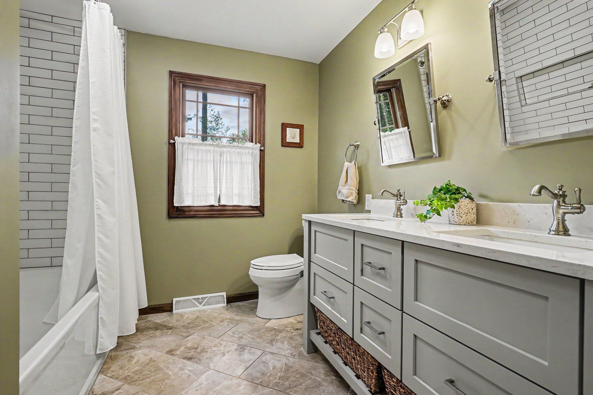 365 Stone Harbor Road Holland MI 49424