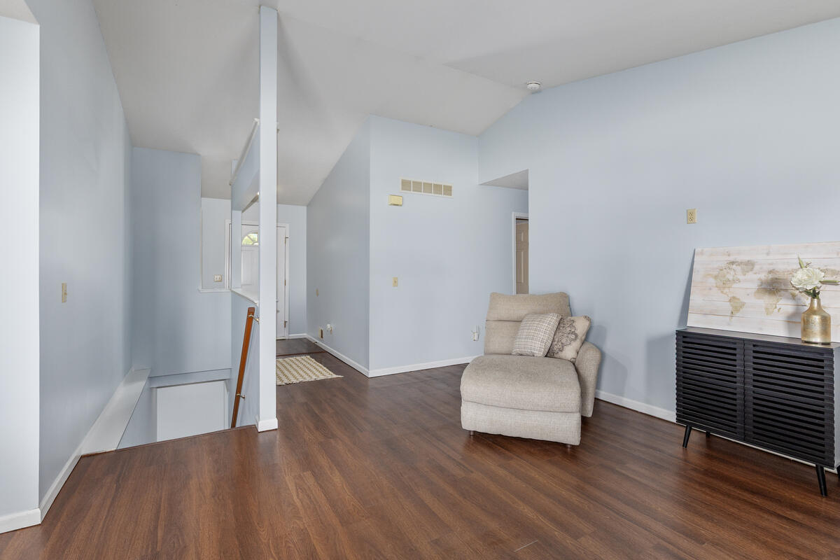 4815 Sweet Cherry Lane Kalamazoo MI 49004