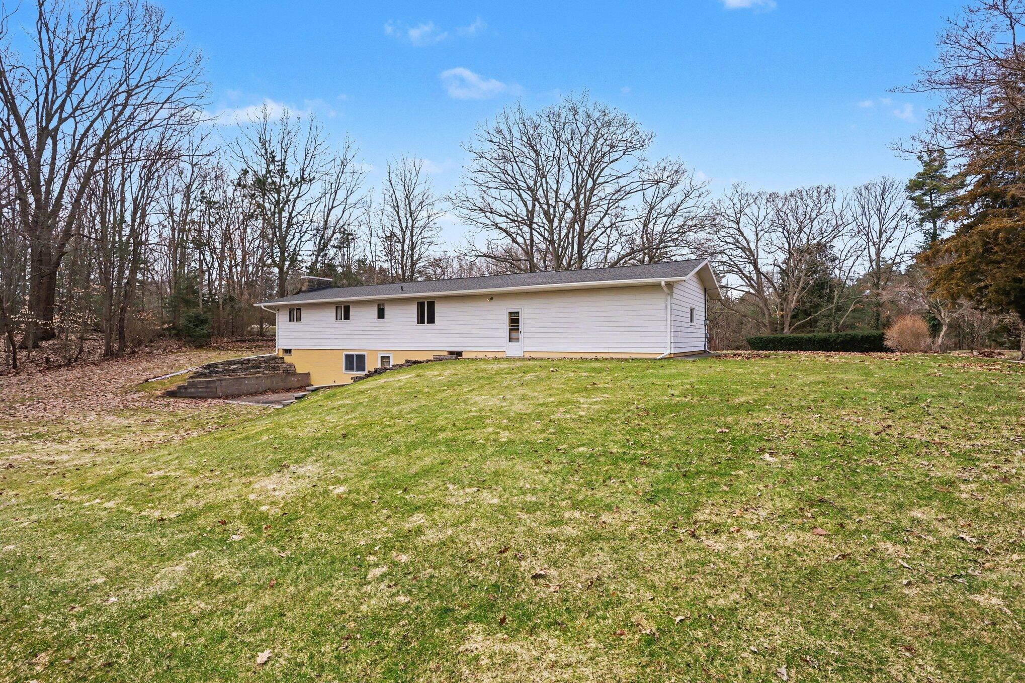 11550 144th Avenue West Olive MI 49460