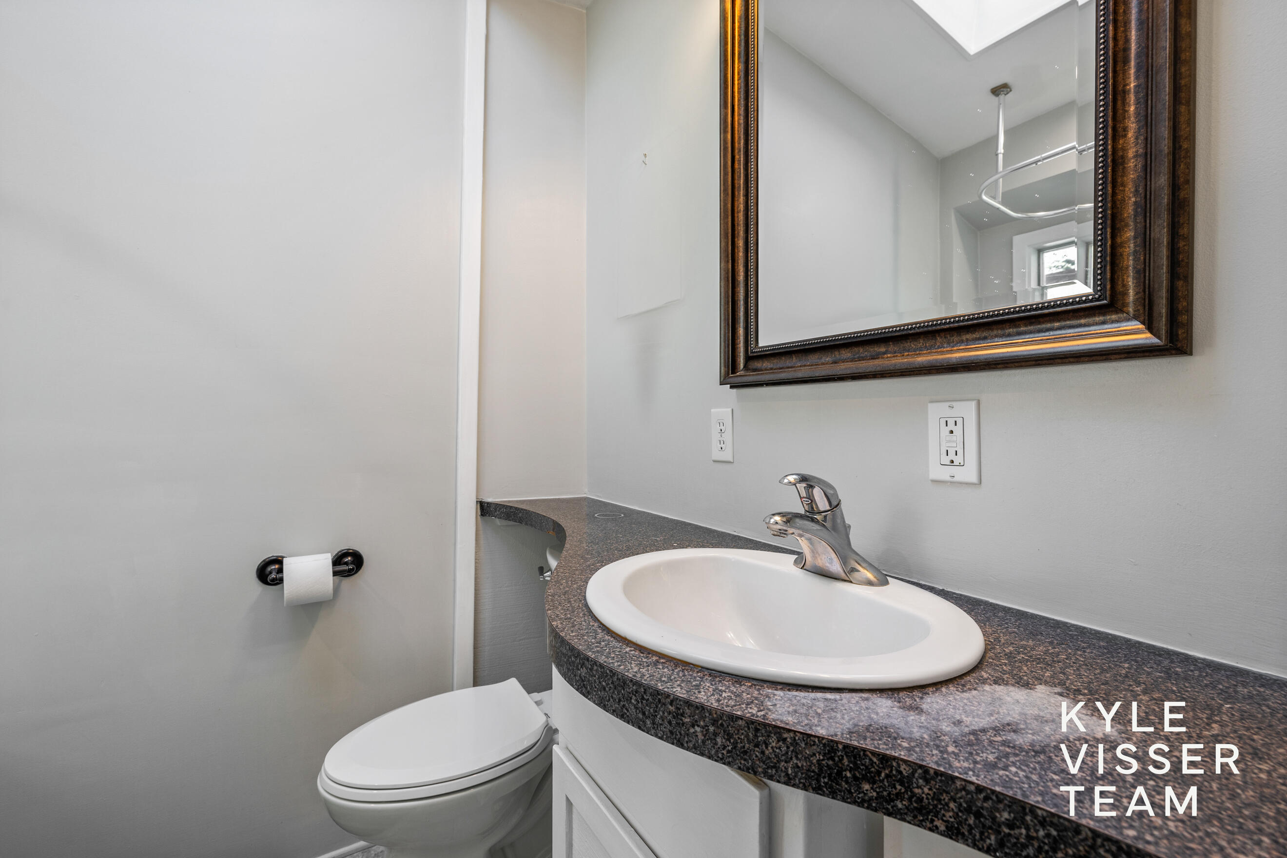 725 Gladstone Drive SE East Grand Rapids MI 49506