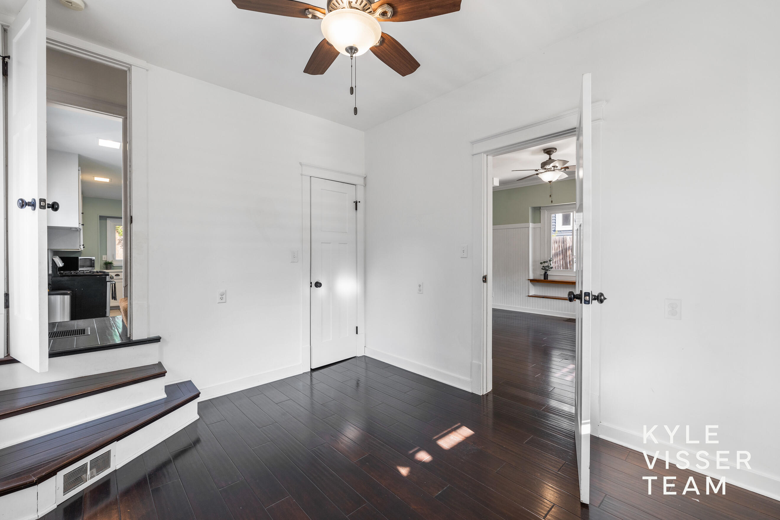 725 Gladstone Drive SE East Grand Rapids MI 49506