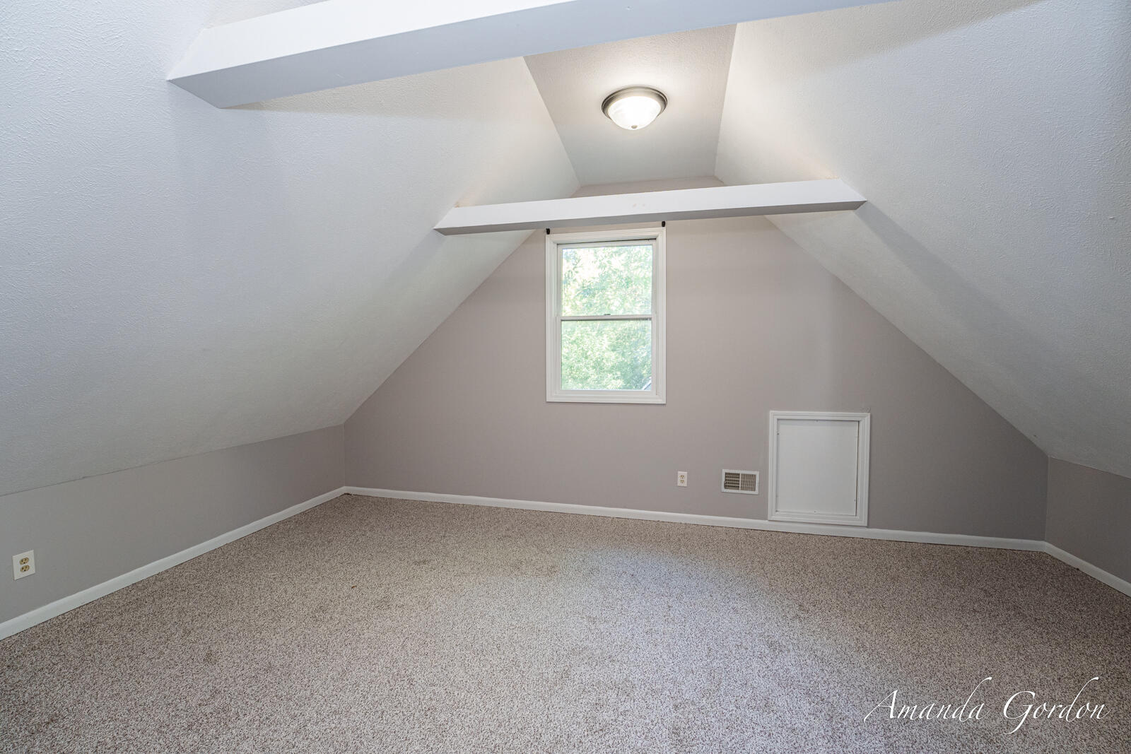 16 Indiana Avenue NW Grand Rapids MI 49504