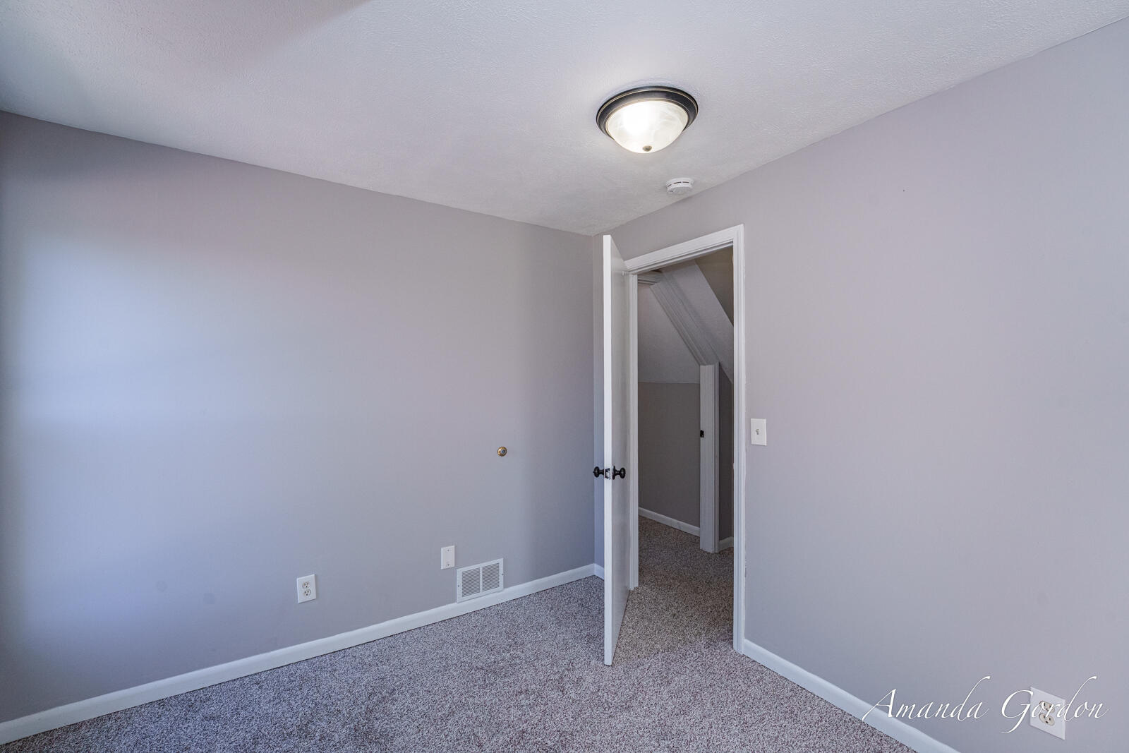 16 Indiana Avenue NW Grand Rapids MI 49504
