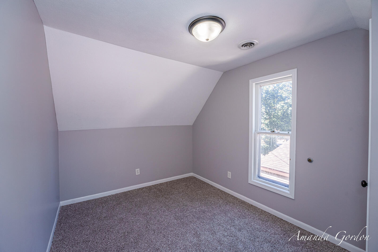 16 Indiana Avenue NW Grand Rapids MI 49504