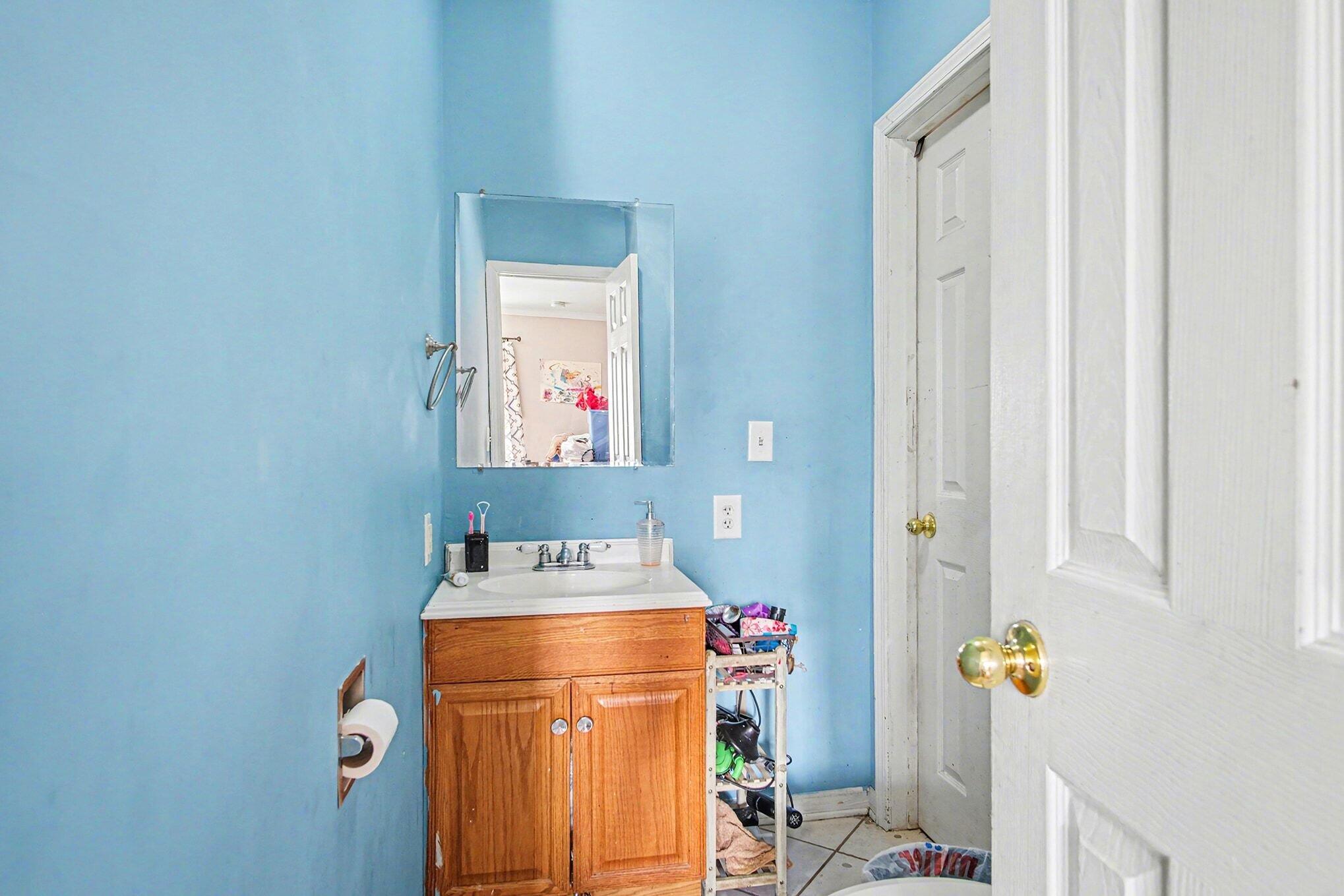 3547 Carlton Avenue NE Grand Rapids MI 49525