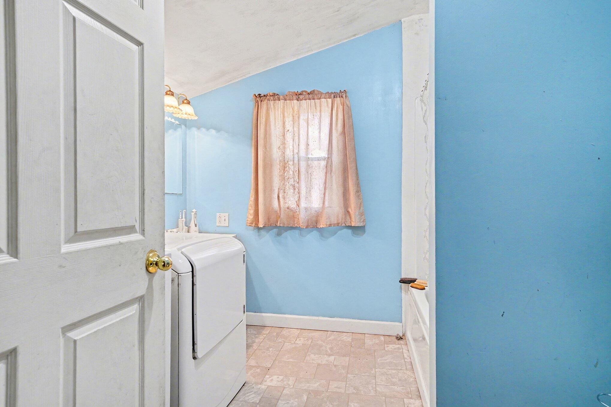 3547 Carlton Avenue NE Grand Rapids MI 49525