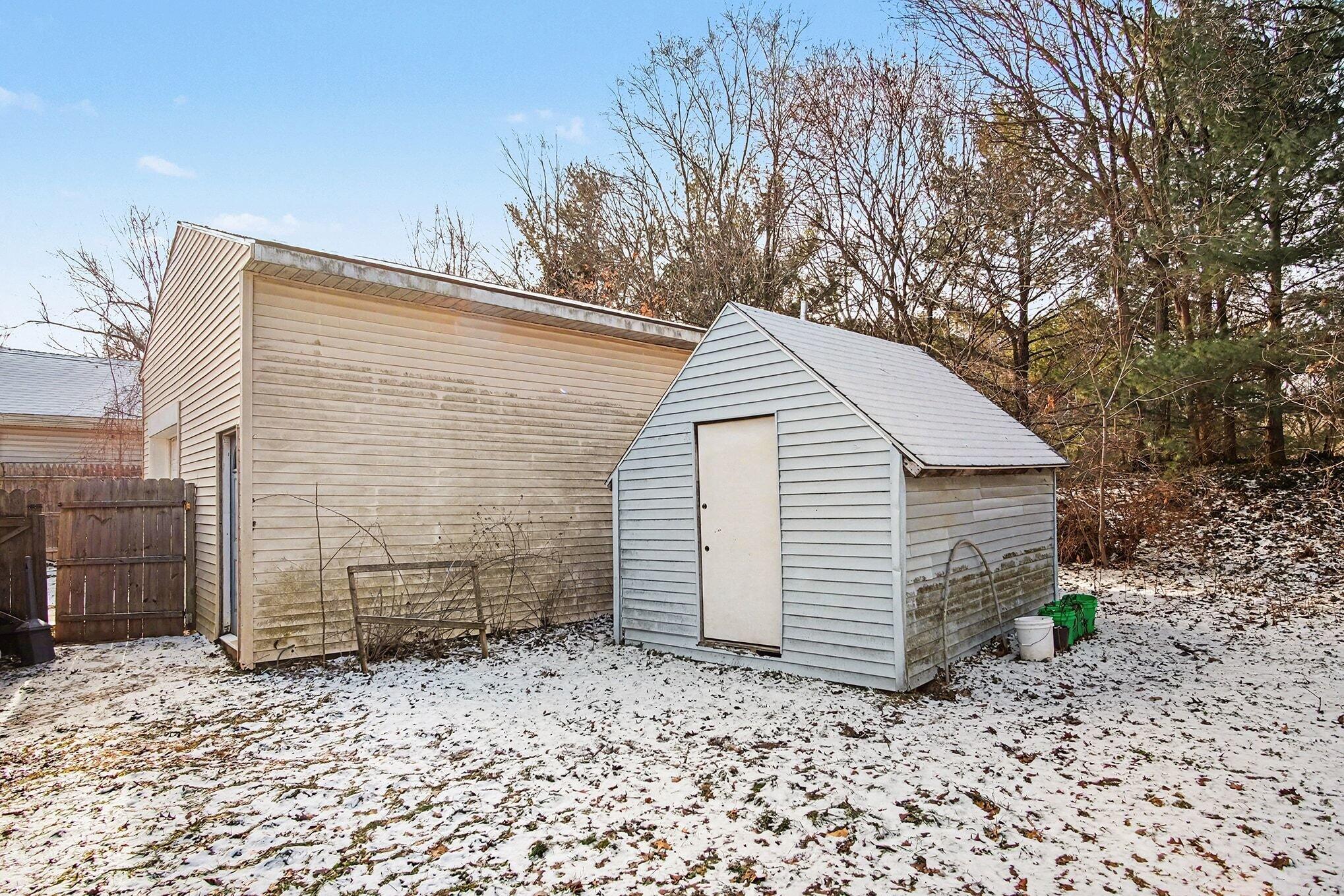 3547 Carlton Avenue NE Grand Rapids MI 49525