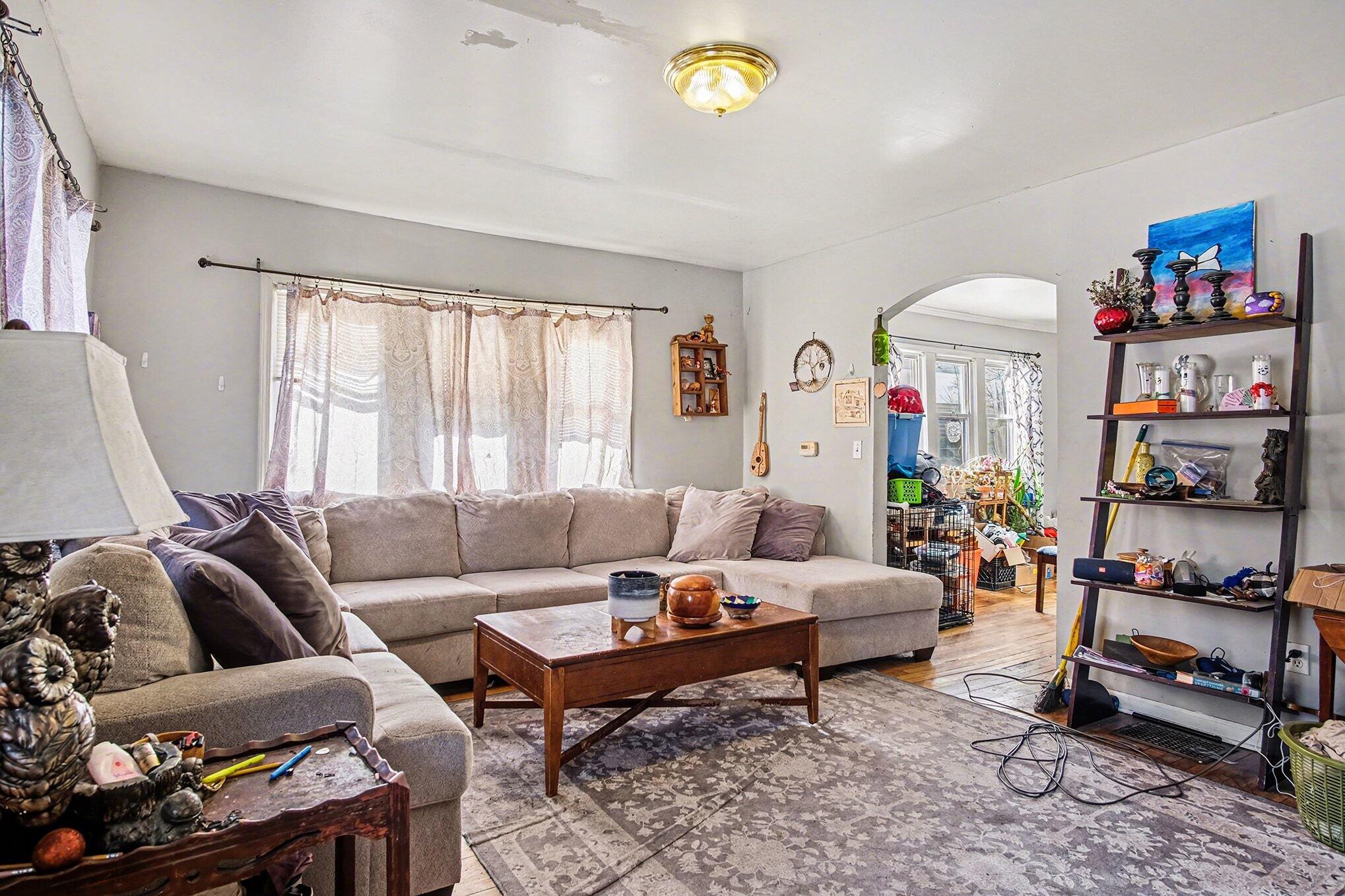 3547 Carlton Avenue NE Grand Rapids MI 49525