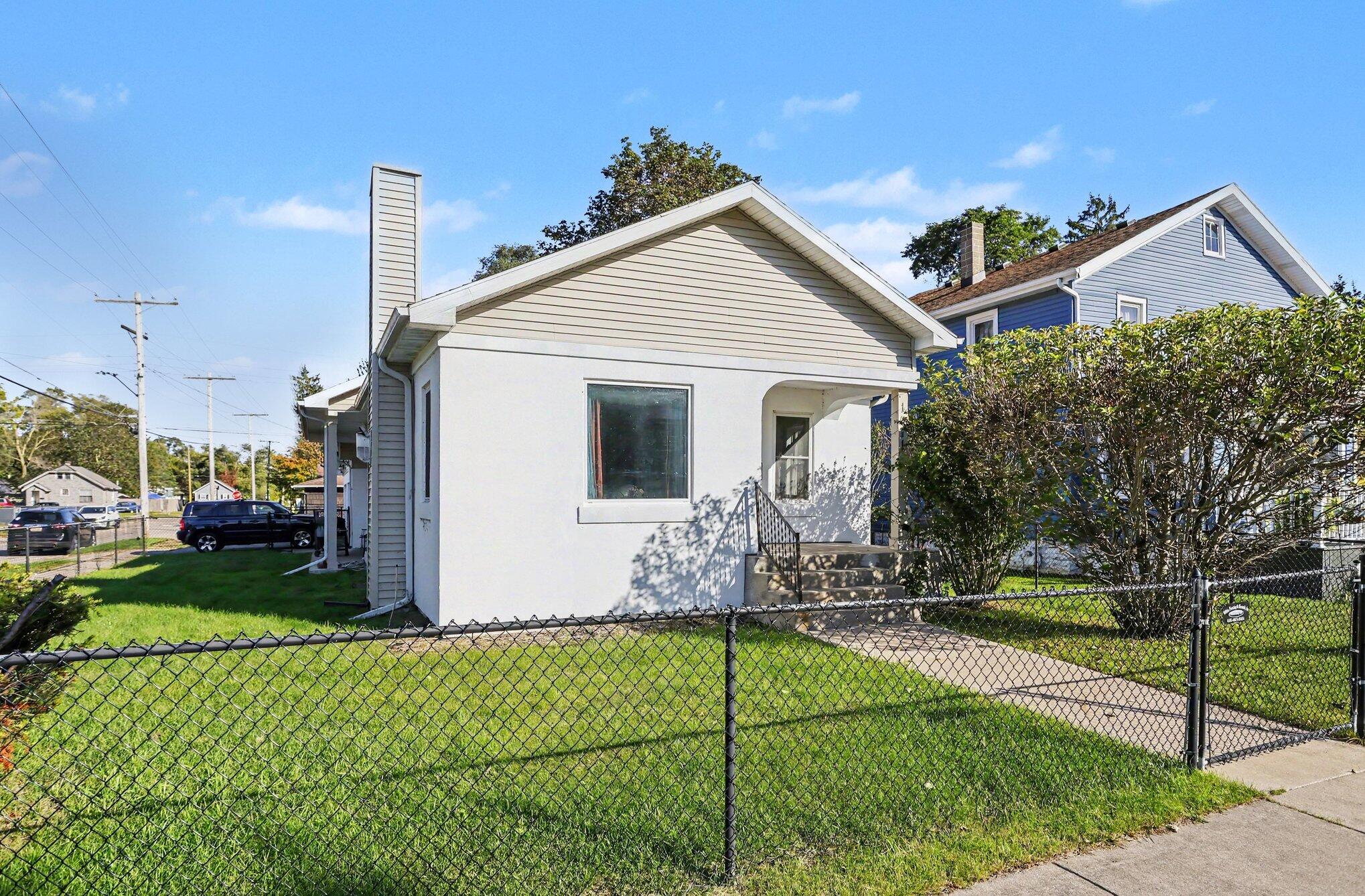 1011 Pearl Street Benton Harbor MI 49022