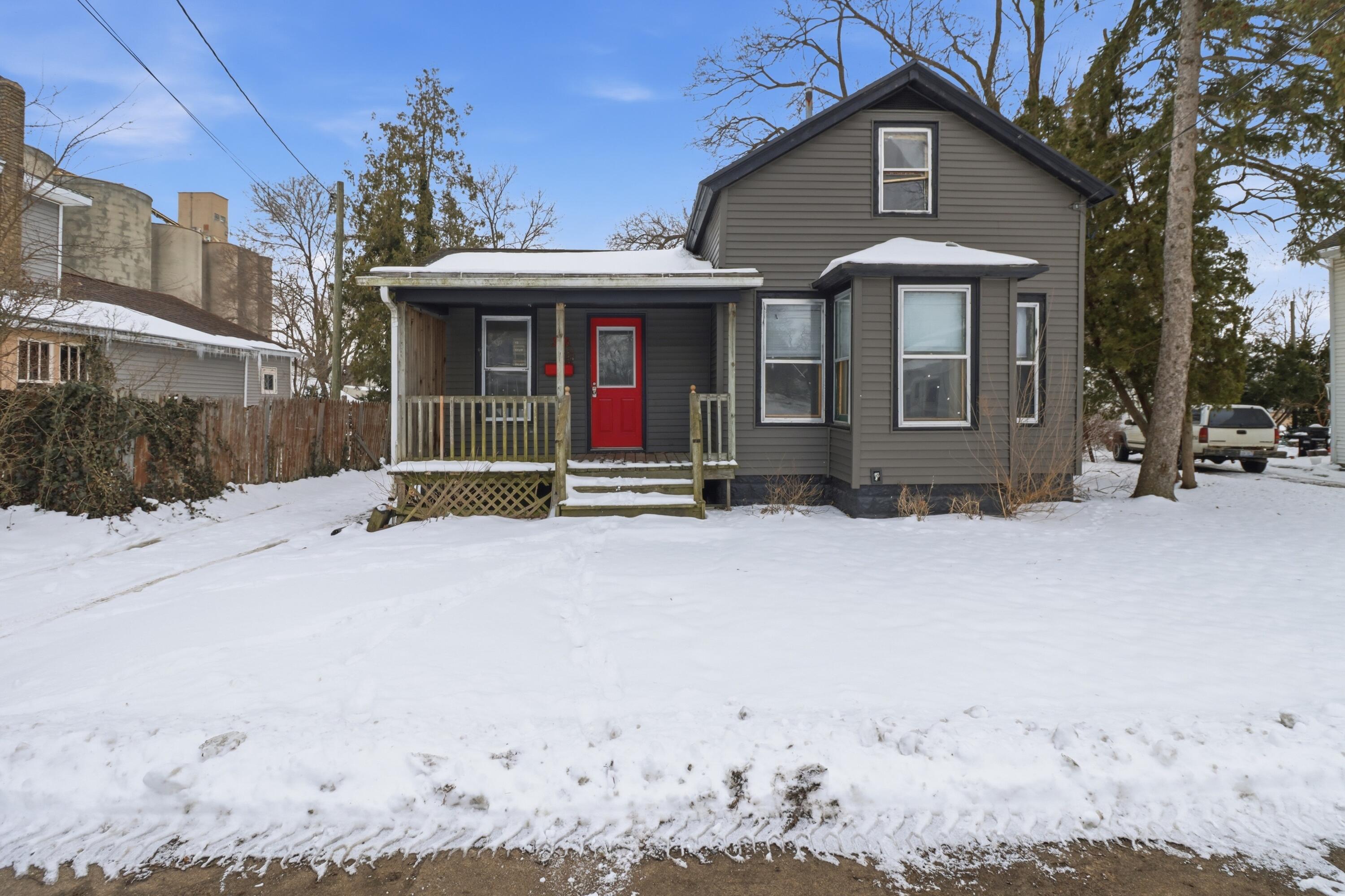 316 E Division Street Dowagiac MI 49047