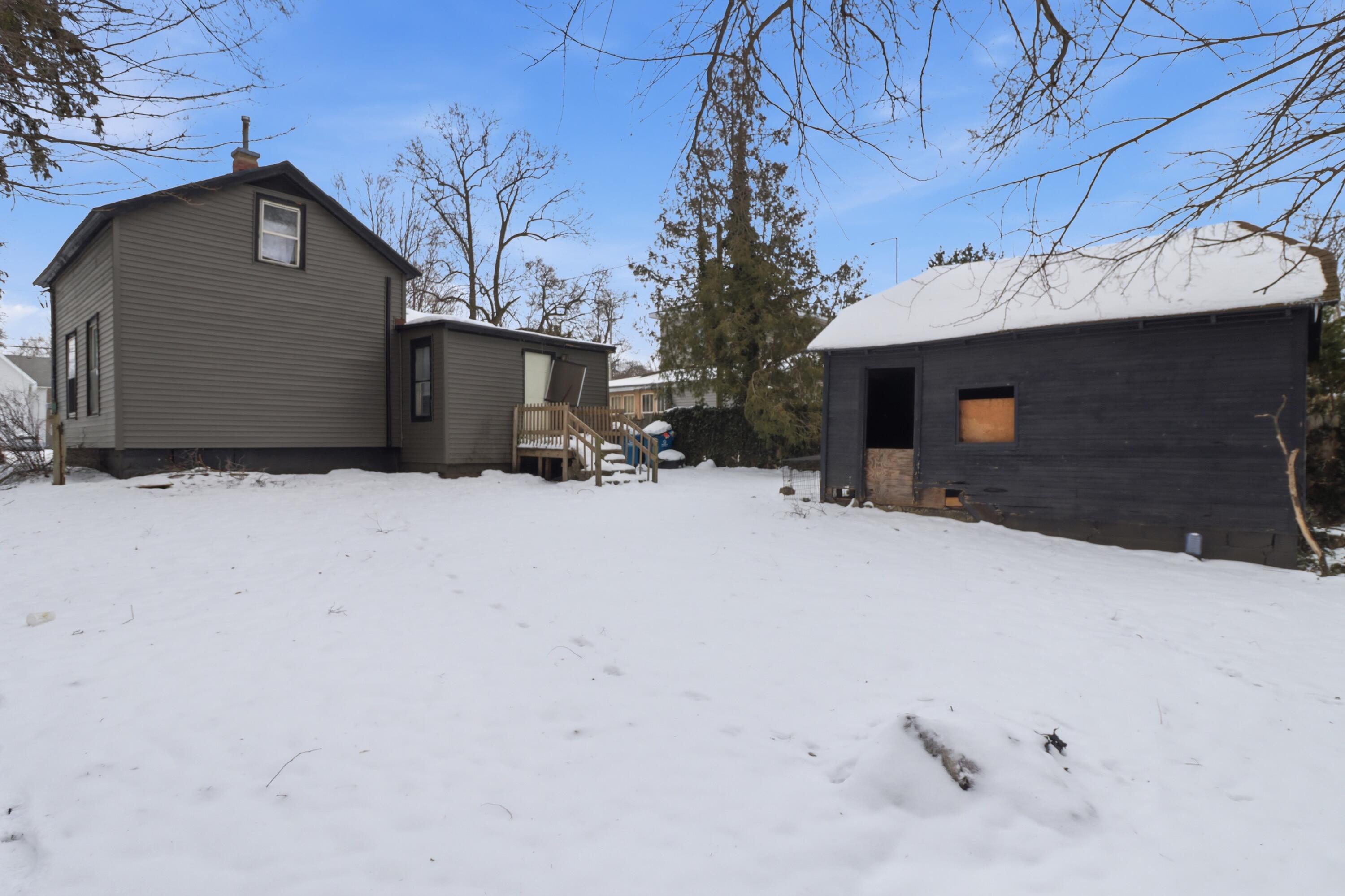 316 E Division Street Dowagiac MI 49047