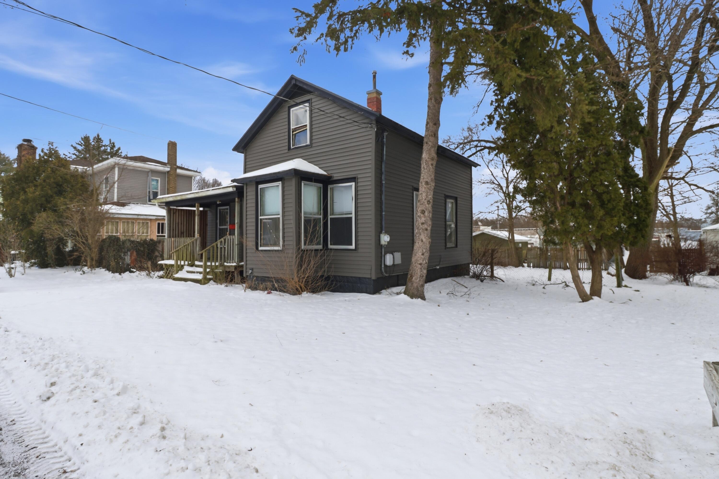 316 E Division Street Dowagiac MI 49047