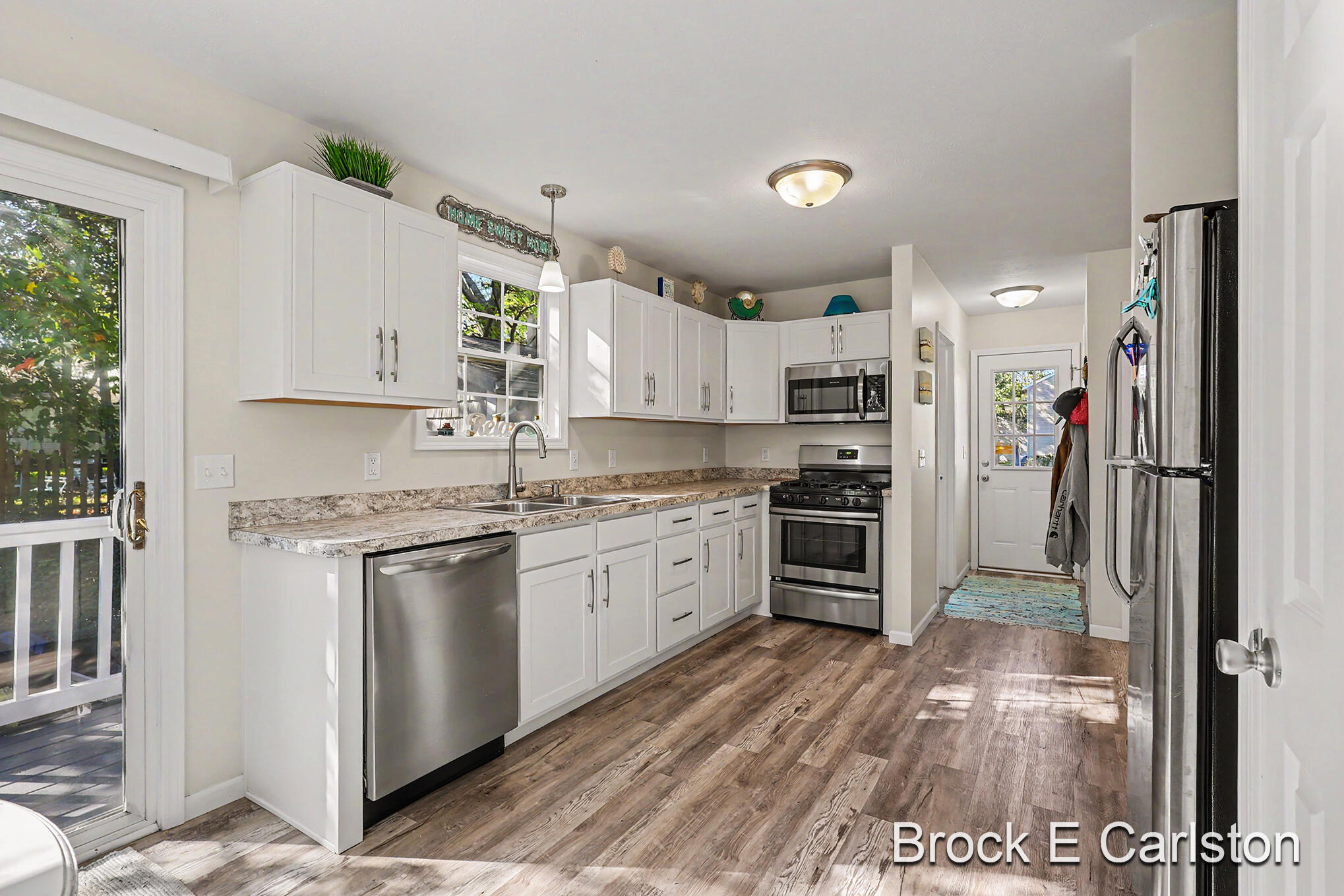2169 Mccracken Street Muskegon MI 49441