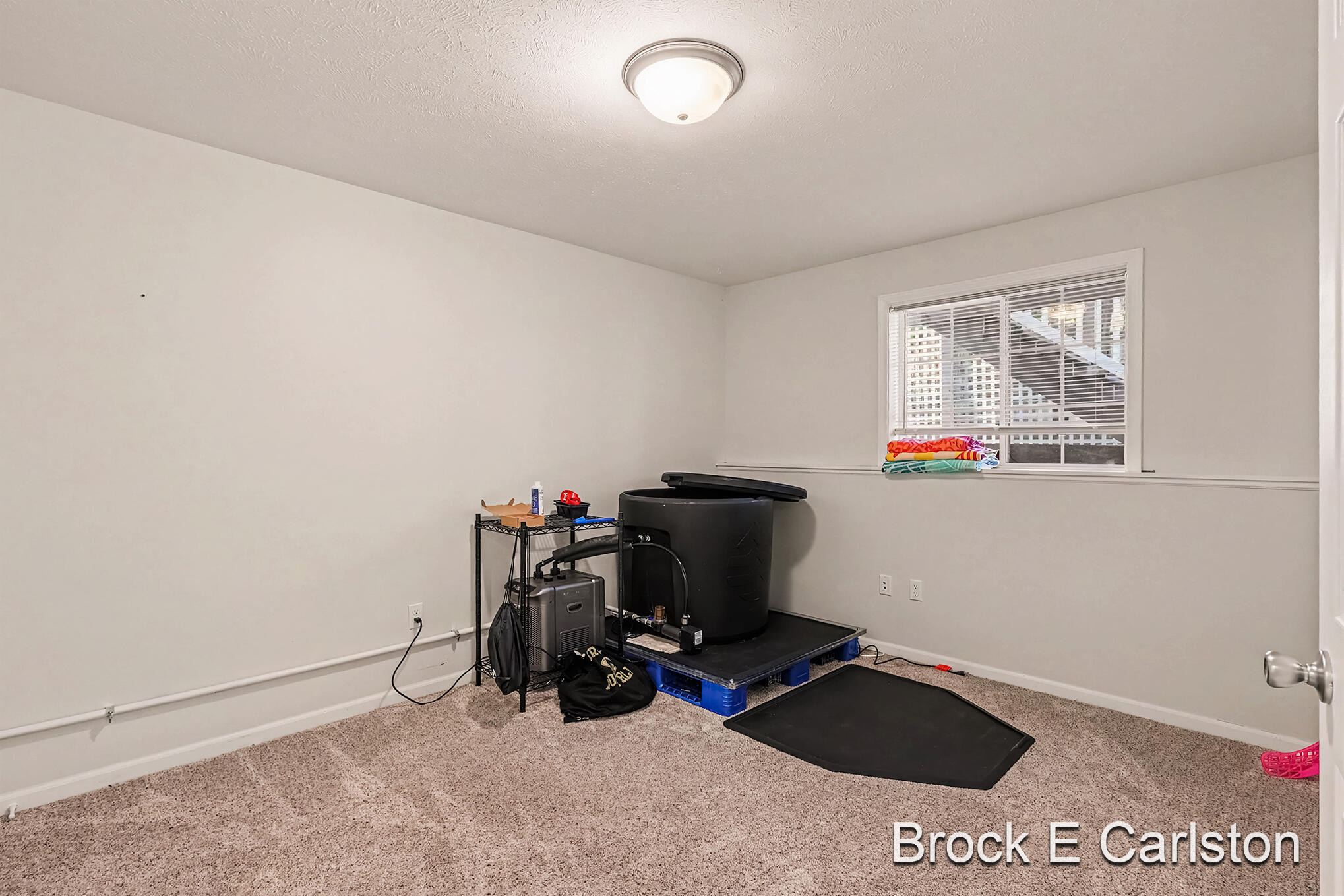 2169 Mccracken Street Muskegon MI 49441