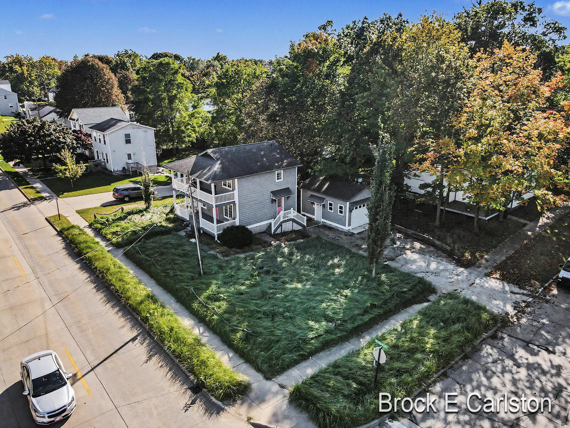 2169 Mccracken Street Muskegon MI 49441