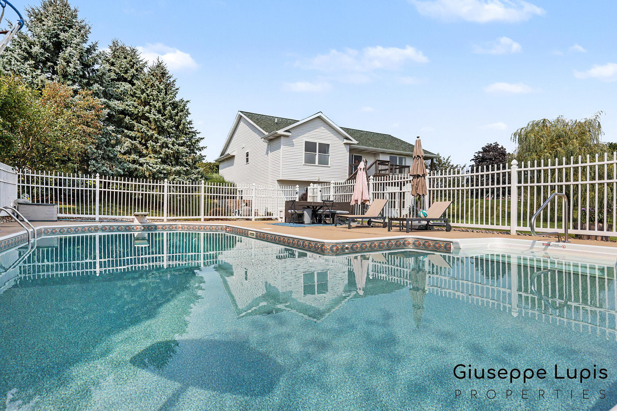 5870 Terrace Ridge Drive NE Rockford MI 49341