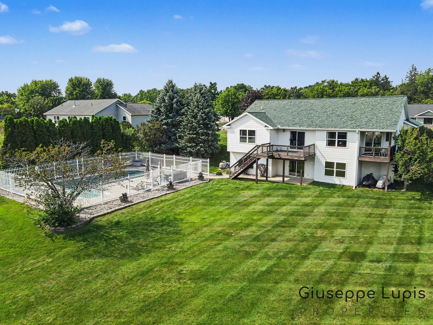 5870 Terrace Ridge Drive NE Rockford MI 49341