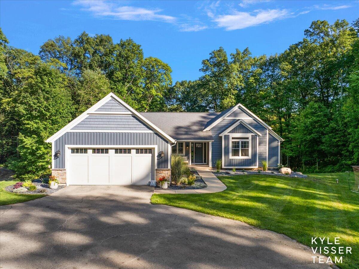 7290 Knapp Street NE Ada MI 49301