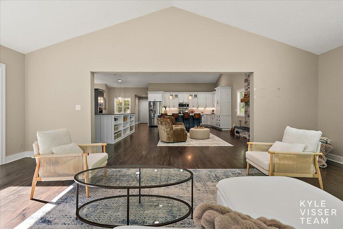 7290 Knapp Street NE Ada MI 49301