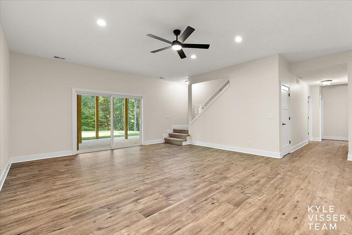 7290 Knapp Street NE Ada MI 49301