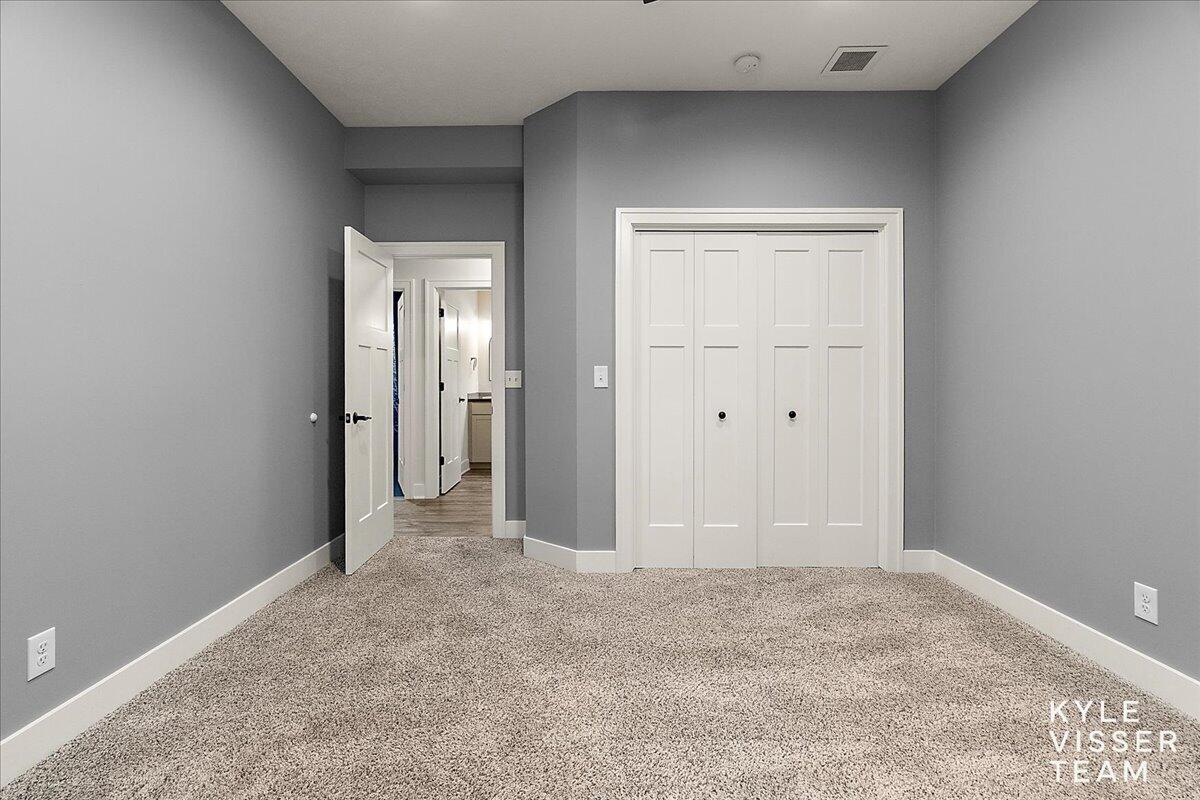 7290 Knapp Street NE Ada MI 49301