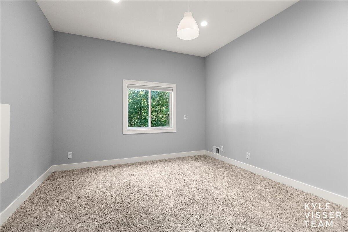 7290 Knapp Street NE Ada MI 49301