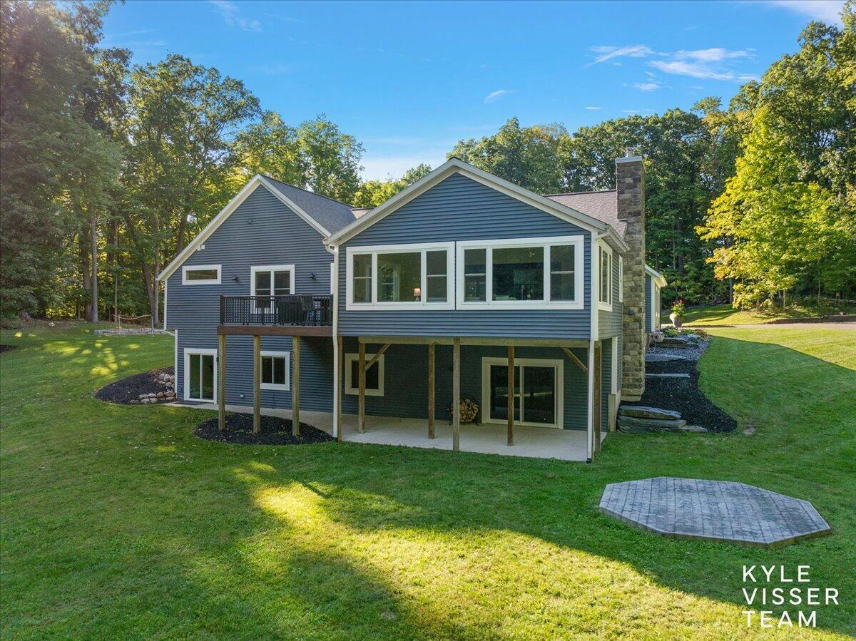 7290 Knapp Street NE Ada MI 49301