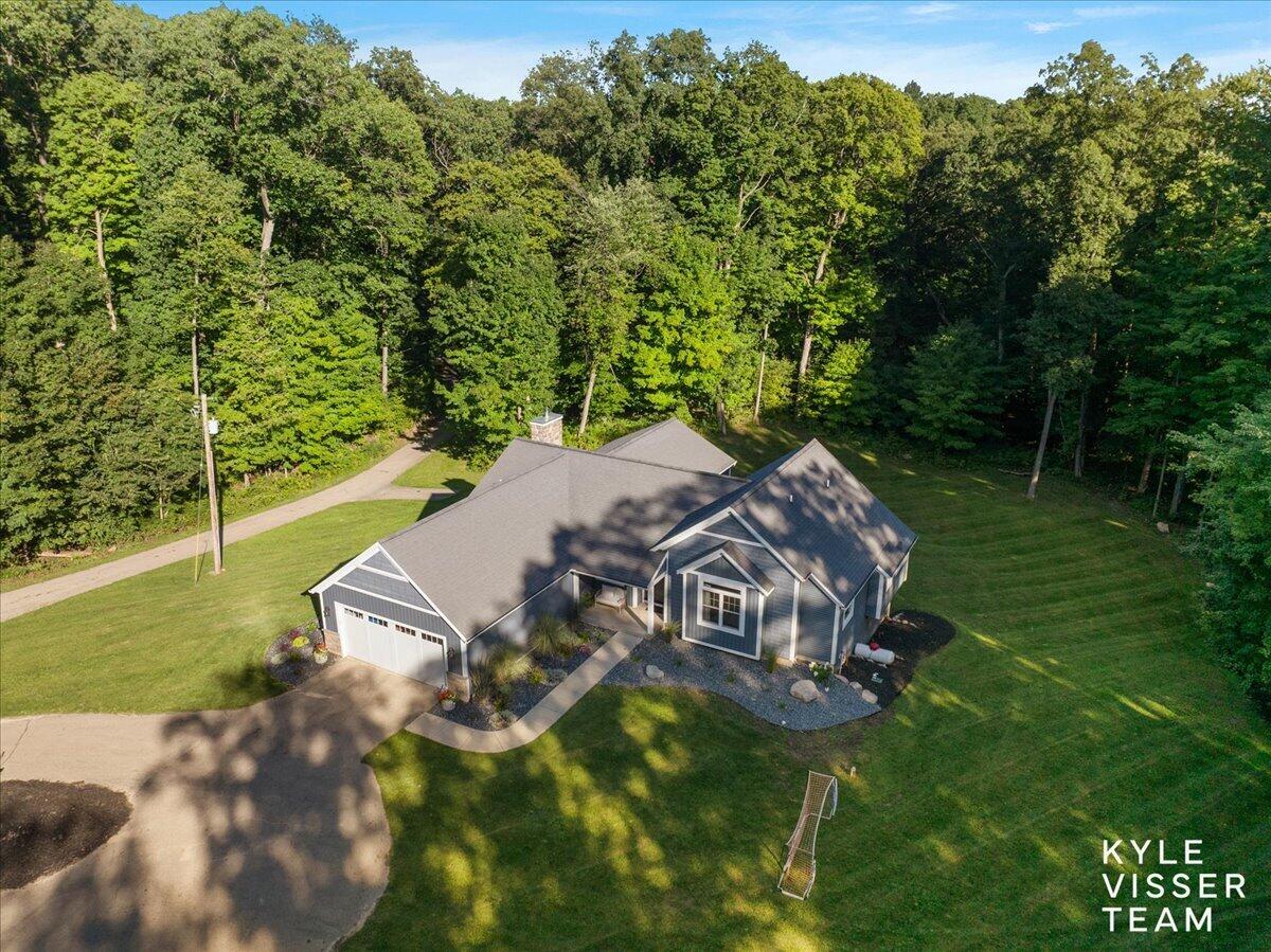 7290 Knapp Street NE Ada MI 49301