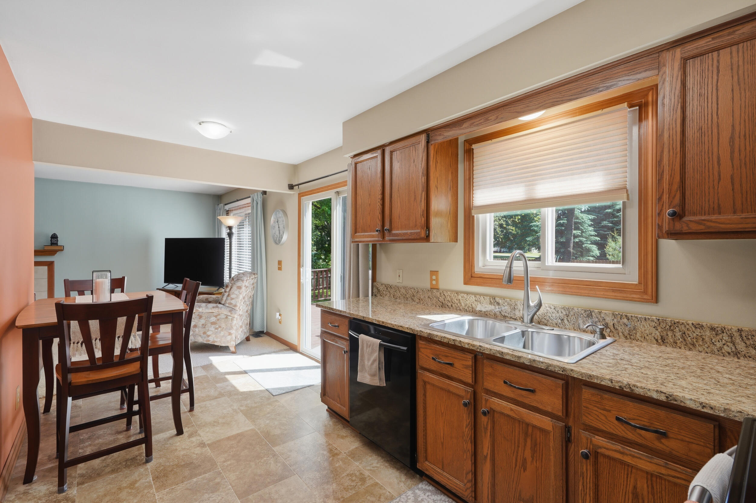 1215 Lori Lane Fenton MI 48430