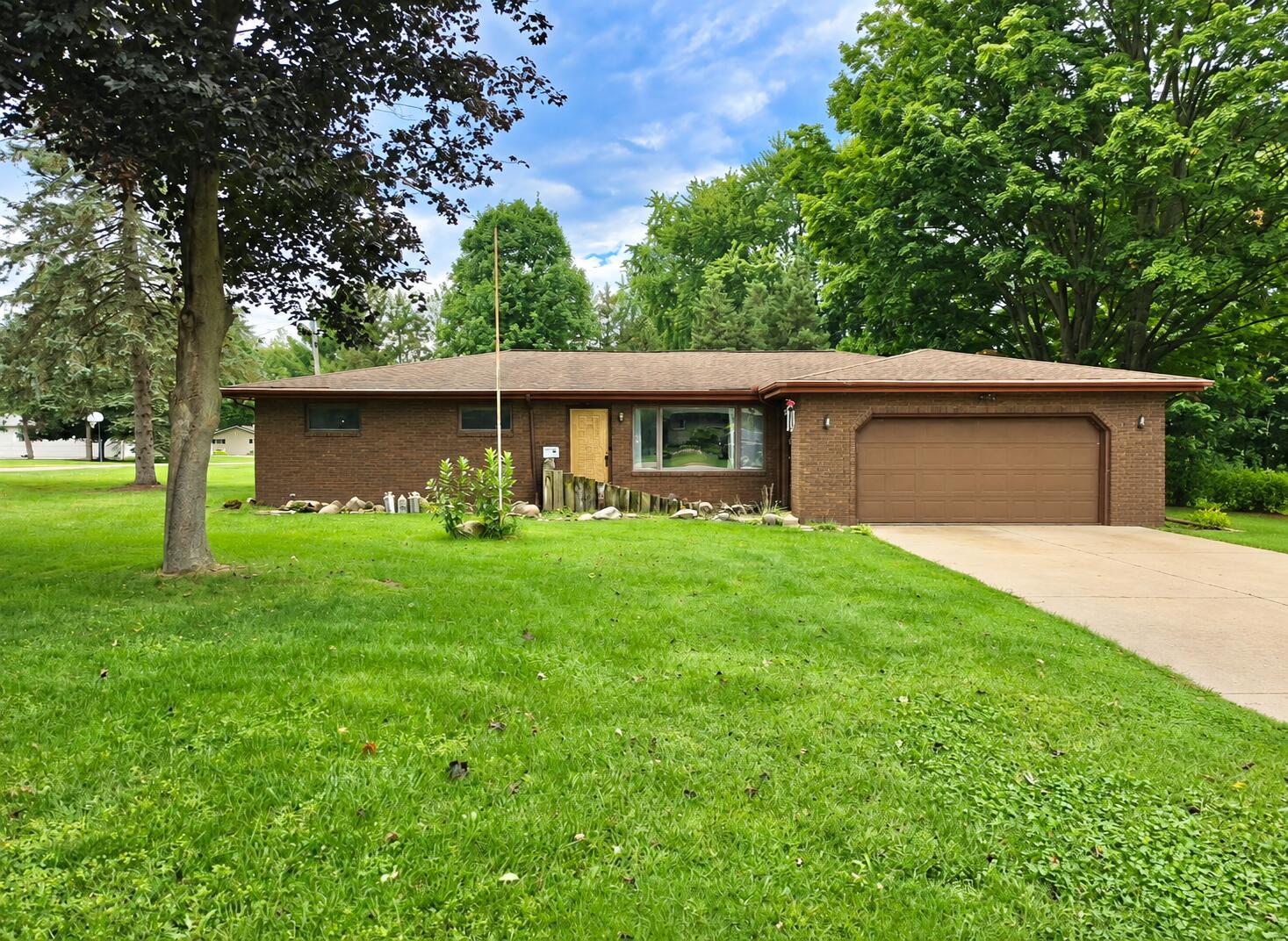 4850 Shore Drive Coloma MI 49038
