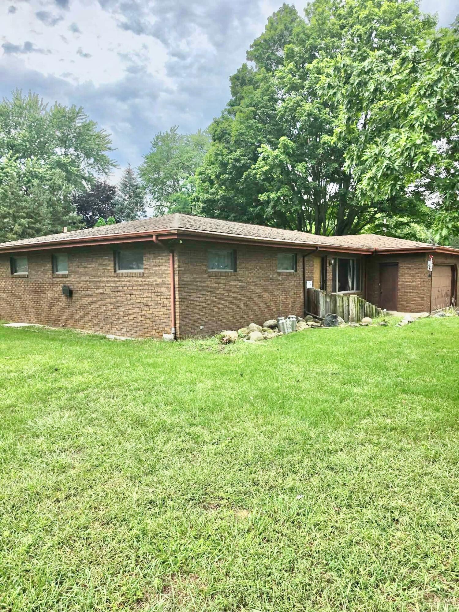4850 Shore Drive Coloma MI 49038