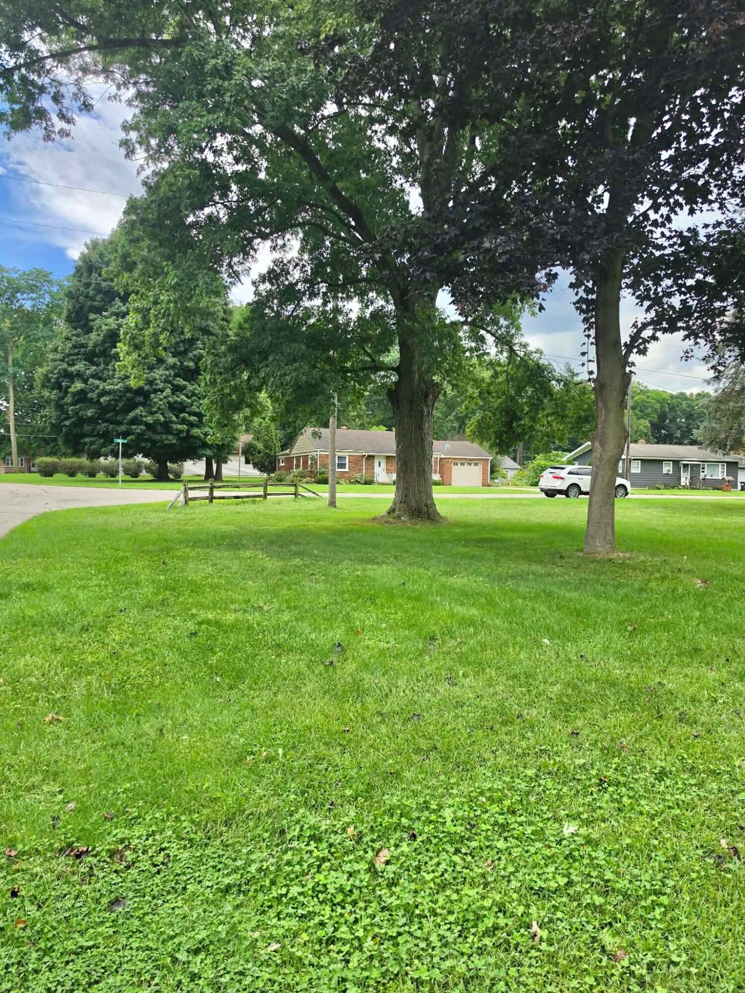 4850 Shore Drive Coloma MI 49038
