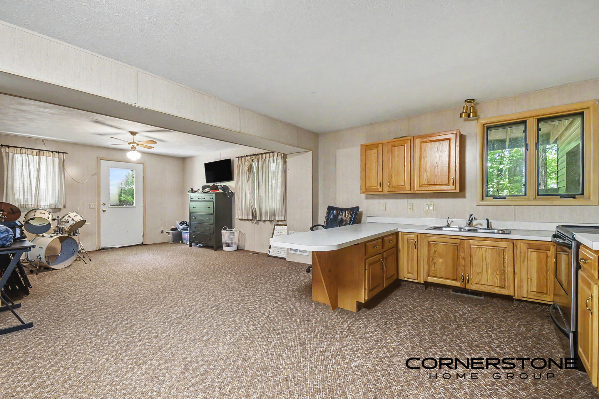 2111 Northridge Drive NE Grand Rapids MI 49525